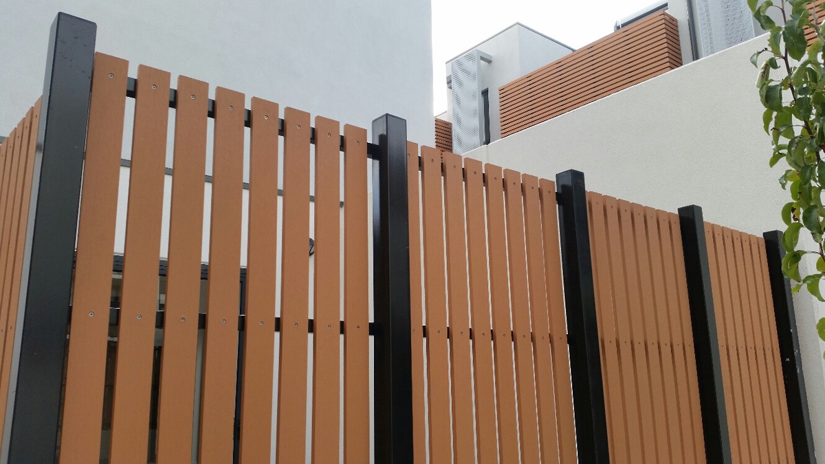 timber composite fencing